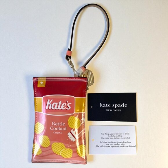 NWT KATE SPADE POTATO CHIP WRISTLET CARDHOLDER - Picture 3 of 5